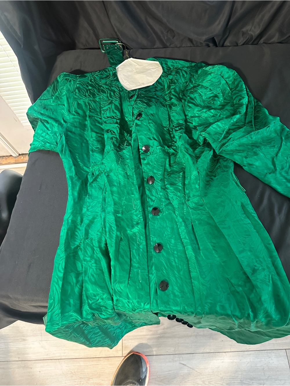 Girls' Emerald Green Button-Front belted dress, silk-size 12-#624